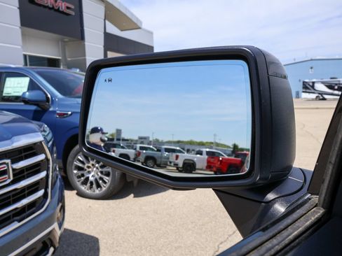 New 2026 GMC Sierra 1500 AT4 AWD/4WD image 28