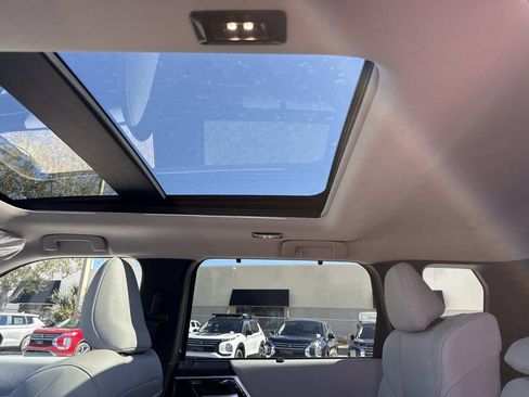 New 2026 Mitsubishi Outlander SEL AWD/4WD image 15