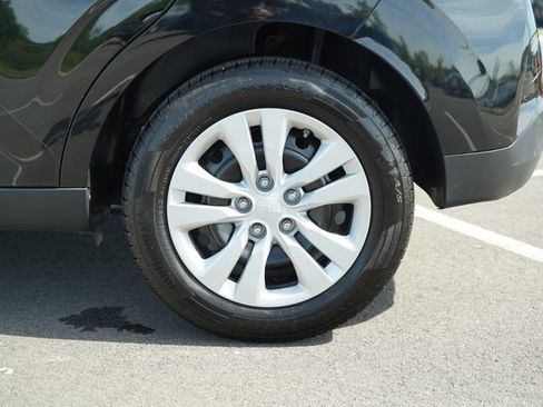 Used 2024 Kia Soul LX FWD image 39