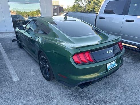 Used 2022 Ford Mustang GT w/ Equipment Group 301A RWD image 4