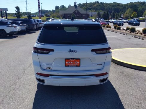 Used 2023 Jeep Grand Cherokee L Summit image 7