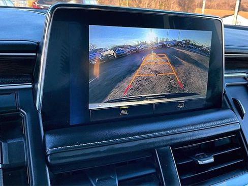 Used 2023 Chevrolet Tahoe Premier image 17