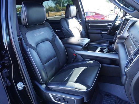 Used 2022 RAM 1500 Laramie w/ Sport Appearance Package AWD/4WD image 13