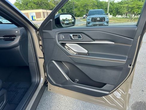 New 2026 Ford Explorer Tremor w/ Tremor Ultimate Package AWD/4WD image 19