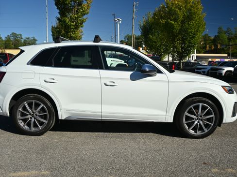 Used 2022 Audi SQ5 Premium Plus image 16