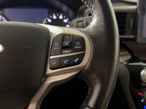 Used 2021 Ford Explorer Limited RWD image 19