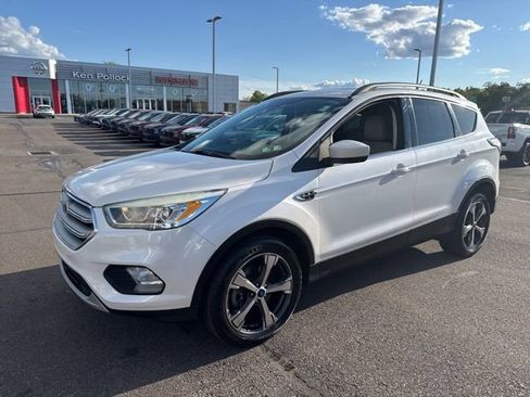 Used 2018 Ford Escape SEL AWD/4WD image 40