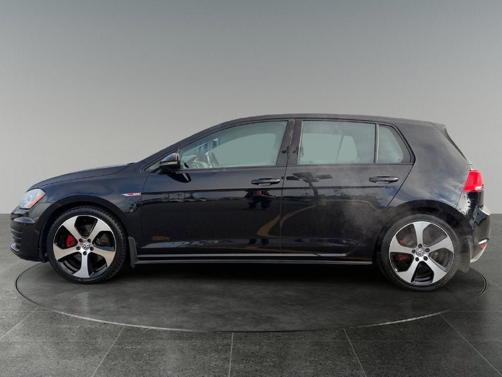 Used 2015 Volkswagen GTI SE FWD image 5