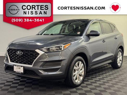 Used 2019 Hyundai Tucson SE image 1
