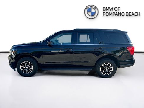 Used 2022 Ford Expedition XLT image 4