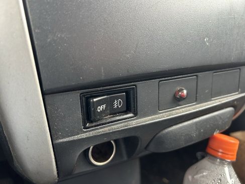 Used 2005 Scion xB image 20