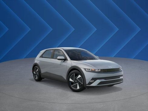 New 2026 Hyundai Ioniq 5 SE AWD/4WD image 2