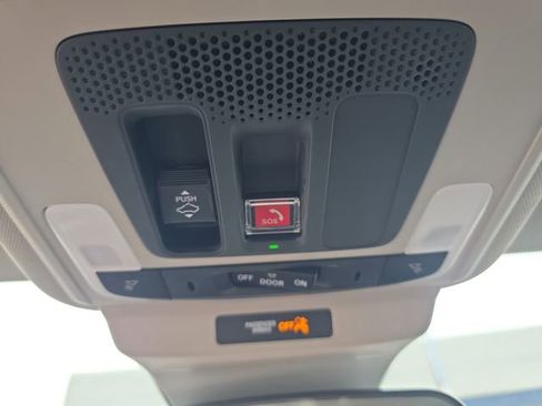 Used 2025 Honda Accord SE image 24