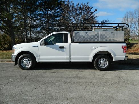 Used 2018 Ford F150 XL w/ Equipment Group 101A Mid image 4