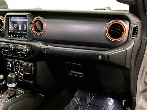 Used 2021 Jeep Gladiator Mojave image 15