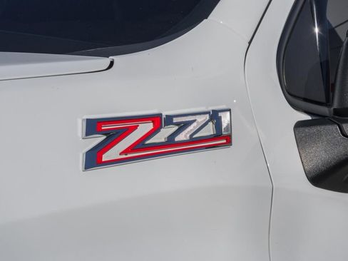 Used 2021 Chevrolet Silverado 1500 RST image 14