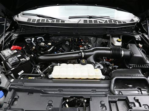 Used 2025 Ford F150 Platinum w/ Equipment Group 702A High image 7