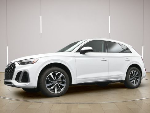 Used 2022 Audi Q5 2.0T Premium Plus AWD/4WD image 22