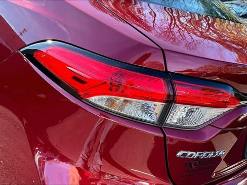 Certified 2025 Toyota Corolla LE image 26