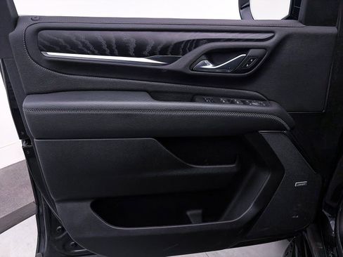 Used 2024 GMC Yukon Denali AWD/4WD image 31