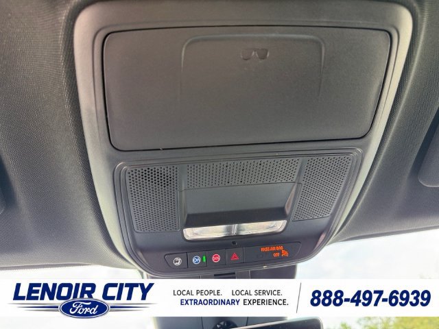 Used 2026 GMC Acadia Elevation w/ Elevation Premium Package FWD image 17