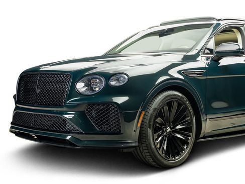 Used 2021 Bentley Bentayga Speed AWD/4WD image 14