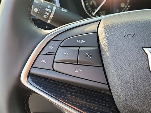 Certified 2025 Cadillac XT5 Premium Luxury image 22