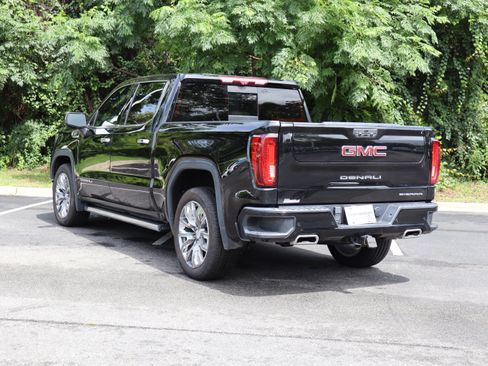Used 2023 GMC Sierra 1500 Denali w/ Denali Reserve Package AWD/4WD image 7