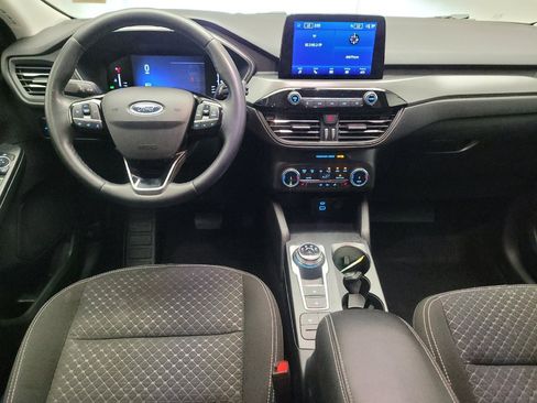 Used 2023 Ford Escape Active w/ Cold Weather Package FWD image 22