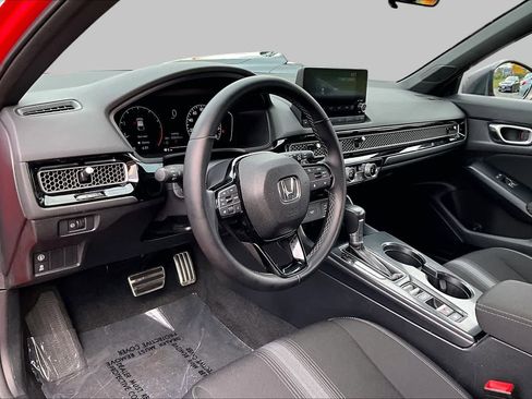 Used 2023 Honda Civic Sport image 17