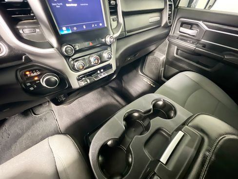 Used 2024 RAM 2500 Big Horn image 26