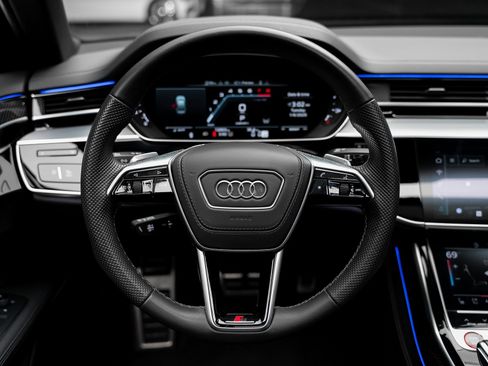 Used 2024 Audi S8 image 43