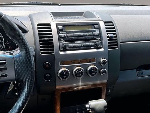 Used 2007 Nissan Pathfinder LE RWD image 9