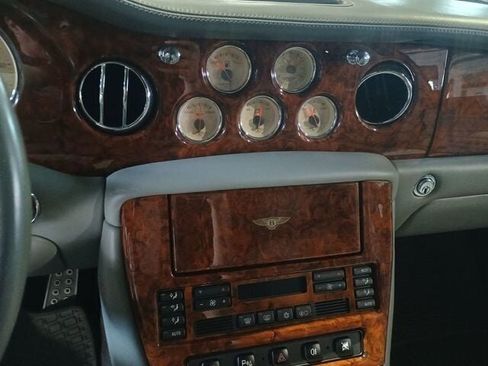 Used 2003 Bentley Arnage R image 44