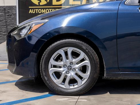 Used 2018 Toyota Yaris iA FWD image 9
