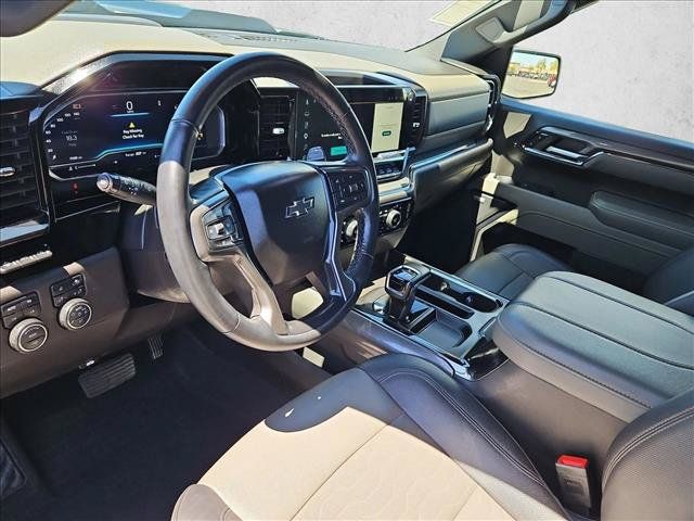 Used 2025 Chevrolet Silverado 1500 ZR2 w/ Technology Package AWD/4WD image 10
