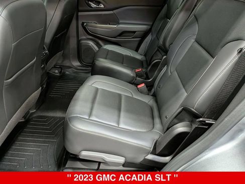 Used 2023 GMC Acadia SLT w/ Technology Package AWD/4WD image 29