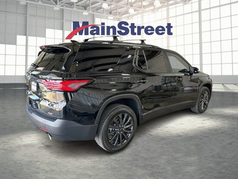 Used 2023 Chevrolet Traverse RS w/ LPO, Floor Liner Package AWD/4WD image 5