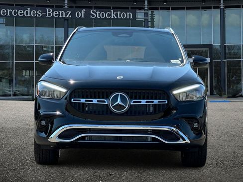 New 2026 Mercedes-Benz GLA 250 4MATIC image 9