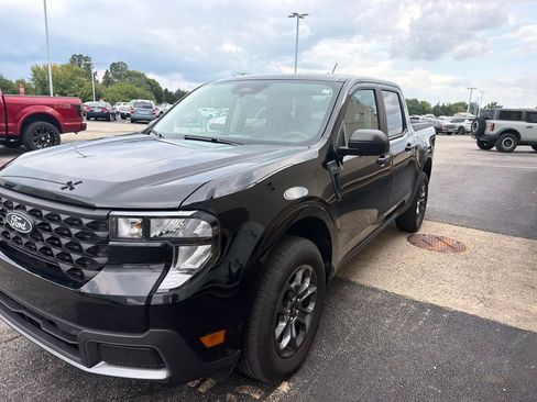 Used 2025 Ford Maverick XLT w/ 4K Tow Package AWD/4WD image 4
