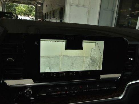 New 2025 GMC Sierra 1500 SLE w/ Preferred Package image 43