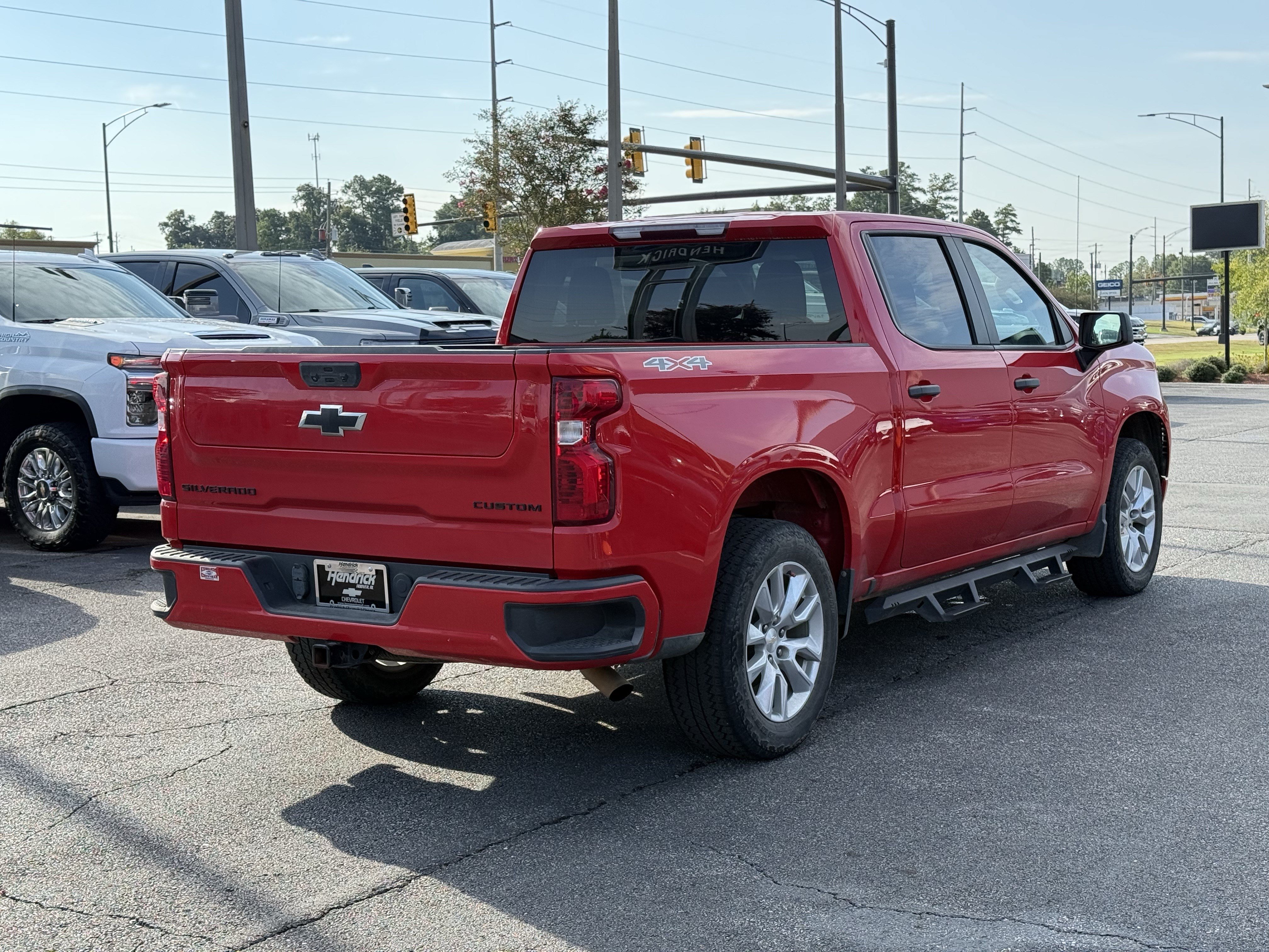 Used 2023 Chevrolet Silverado 1500 Custom w/ LPO, Dark Essentials Package AWD/4WD image 11