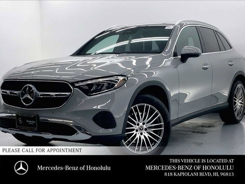 Used 2026 Mercedes-Benz GLC 300 image 1