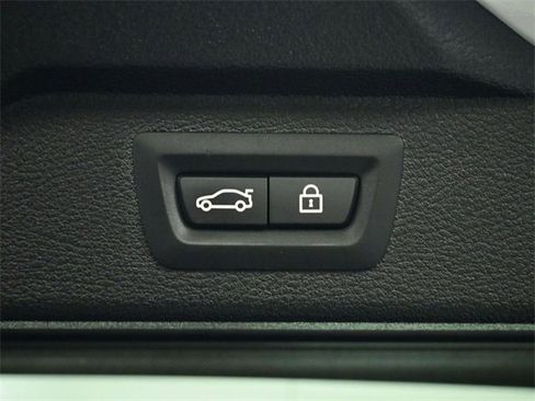 Used 2018 BMW X5 xDrive35i image 9