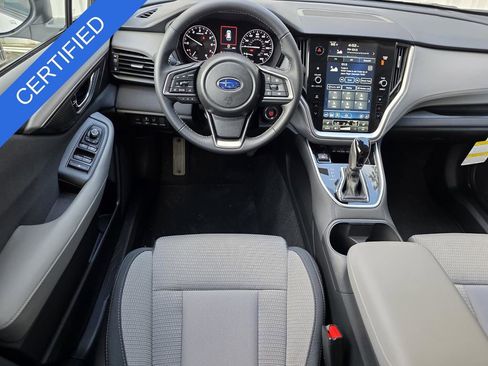 Used 2025 Subaru Outback Premium AWD/4WD image 14