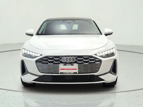Used 2025 Audi A5 2.0T Premium Plus w/ Premium Plus AWD/4WD image 2