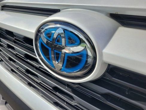 Used 2023 Toyota RAV4 XLE Premium AWD/4WD image 11
