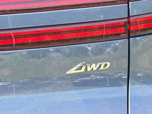 New 2026 Genesis GV70 2.5T Select image 6