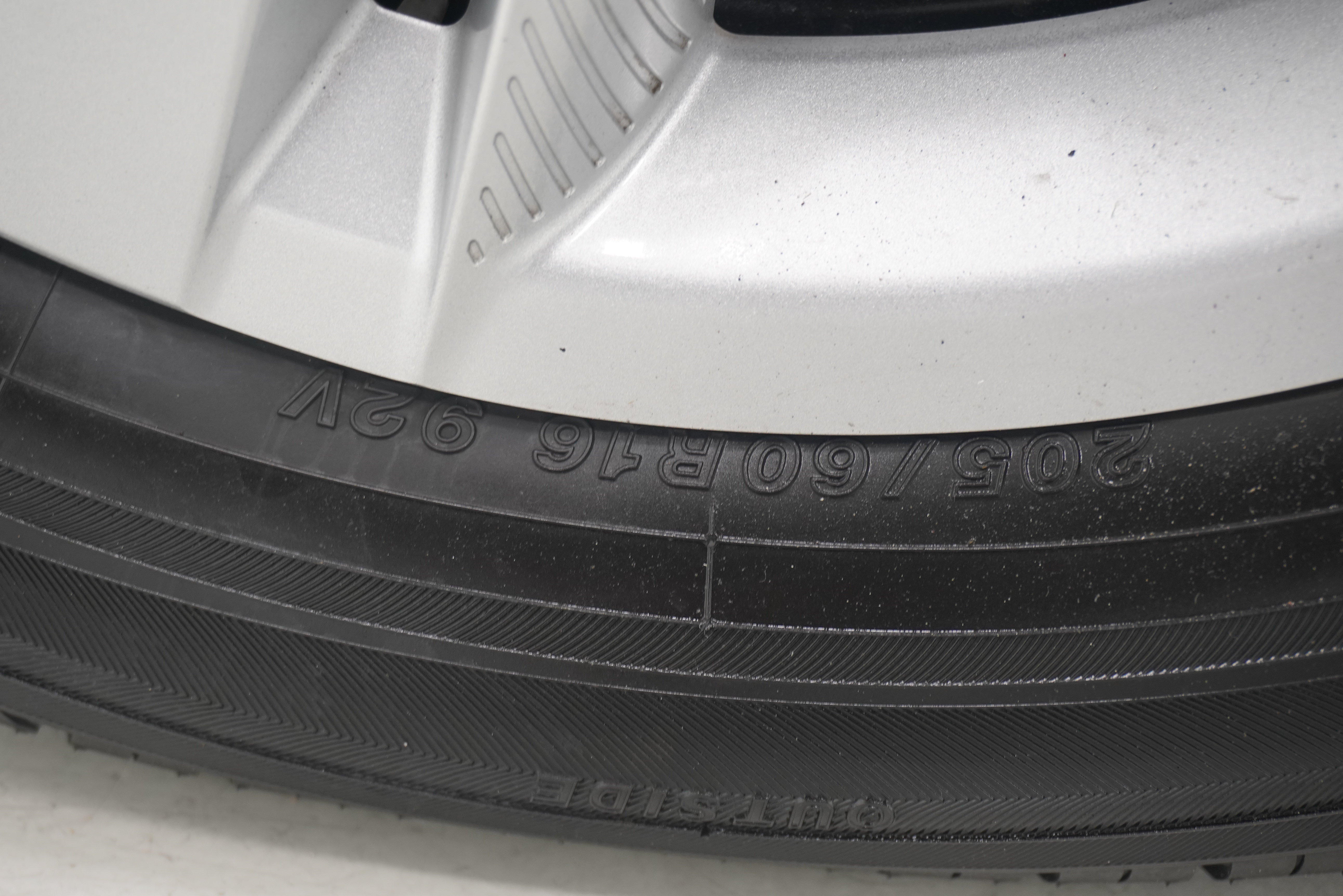 Used 2023 Nissan Kicks S FWD image 24
