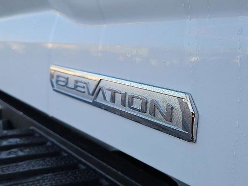 New 2026 GMC Sierra 1500 Elevation image 21